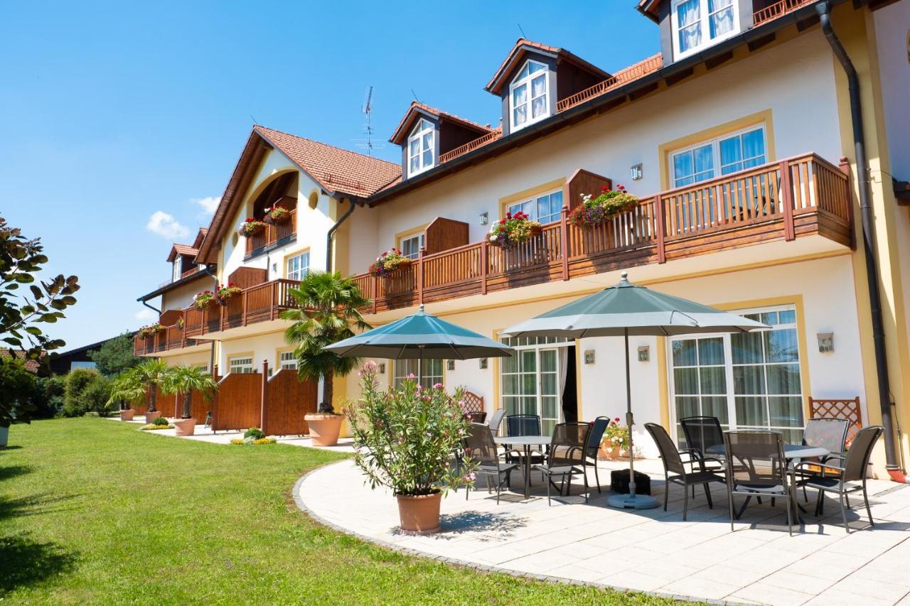 Glasl'S Landhotel Цорнединг Экстерьер фото