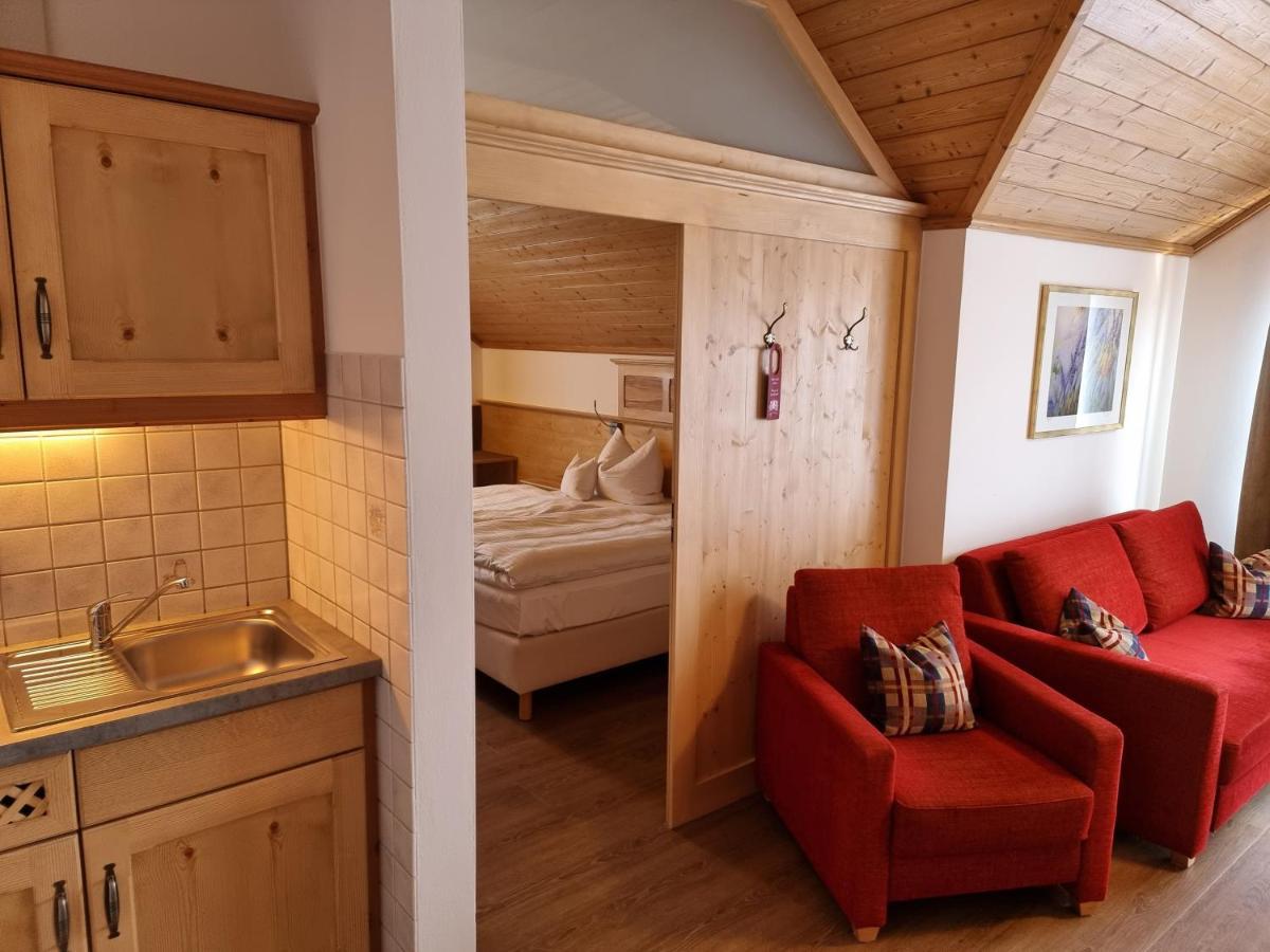 Glasl'S Landhotel Цорнединг Экстерьер фото