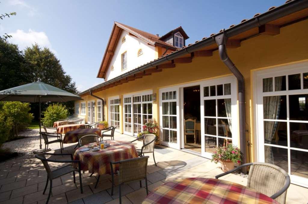 Glasl'S Landhotel Цорнединг Экстерьер фото