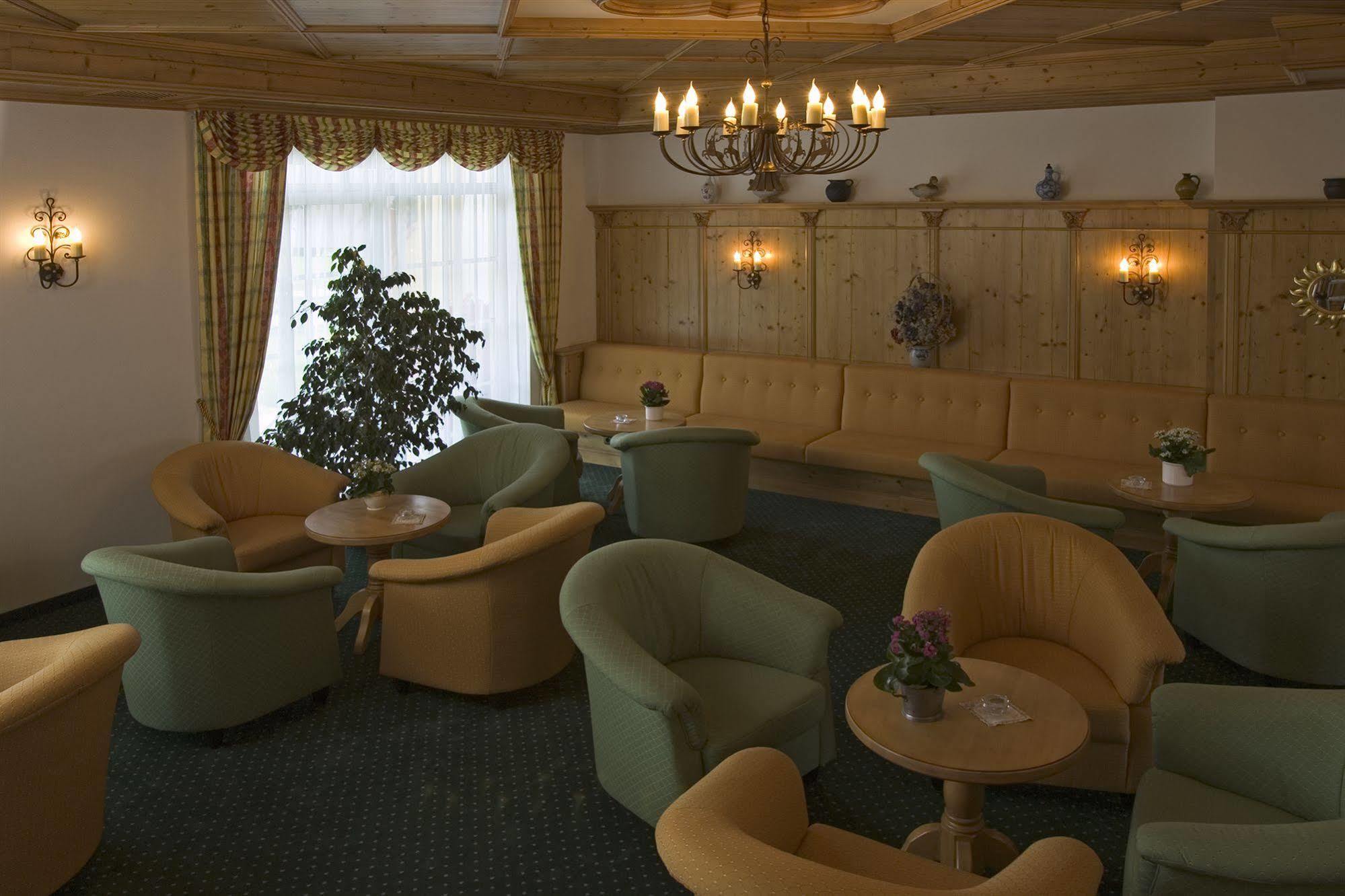 Glasl'S Landhotel Цорнединг Экстерьер фото